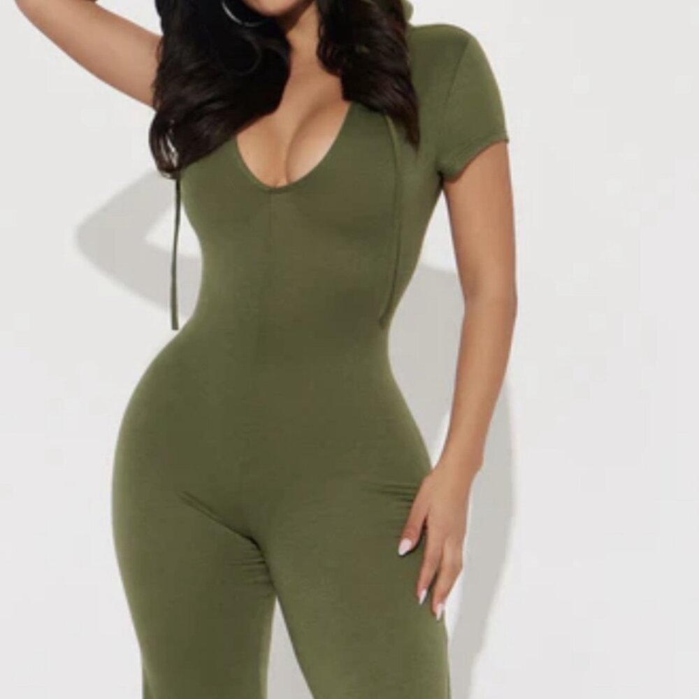 Adorable Mavis Olive Green Jumpsuit, Size M, NWT